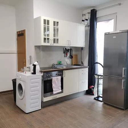 Gap Apartment *