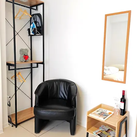 Apartment Gap *